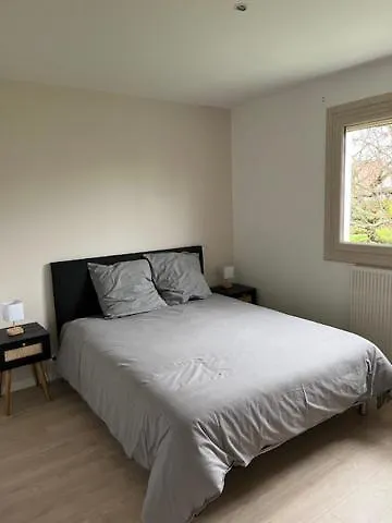 בית נופש Maison Avec Jardin Proche Circuit Des 24h